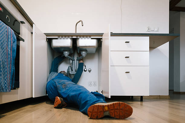 Professional Leak Detection technician working in Sapphire, NC